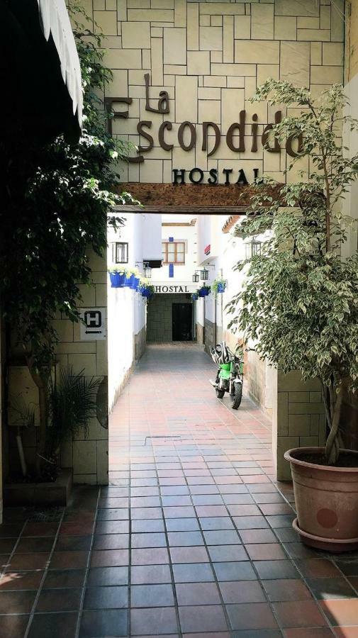 La Escondida Hostal Sucre Ngoại thất bức ảnh